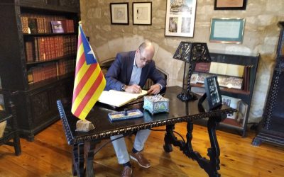 Joan Oliveras, a la seu de la Fundació
