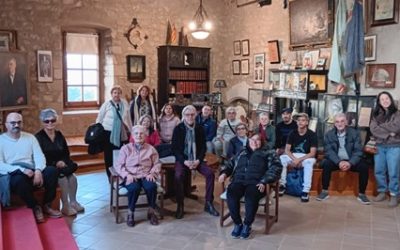 L’Escola Municipal d’adults de Palau-soltà i Plegamans visita la Fundació Folch i Torres